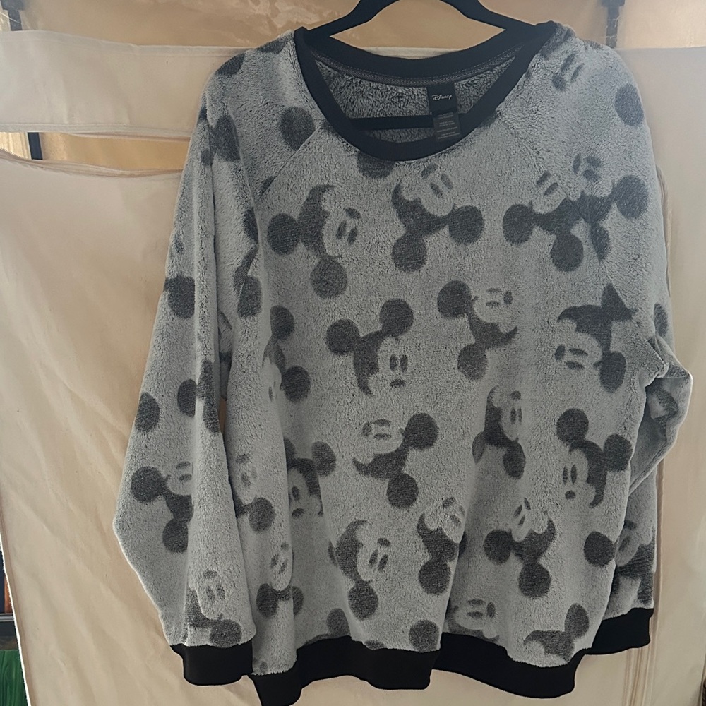 Disney Gray and Black Mickey Mouse Women's Crewneck Sweater